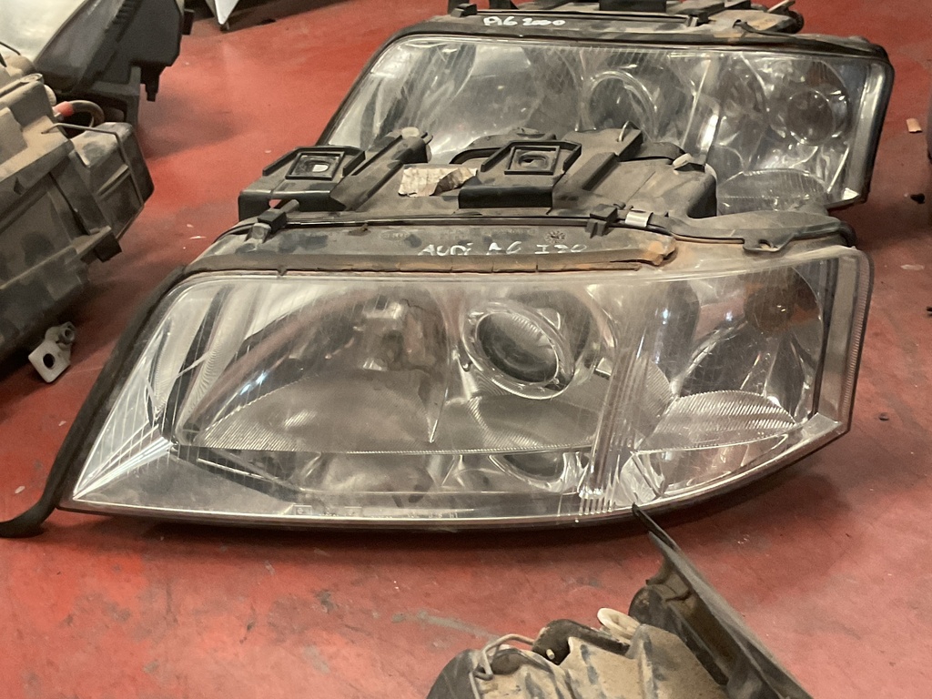 Faro izquierdo audi a6 xenon ‘99