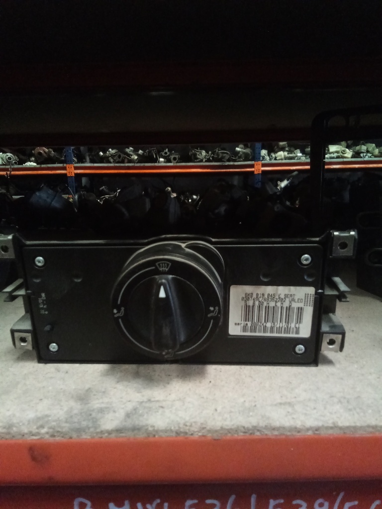 Mando aire acondicionado seat Ibiza/Cordoba '98