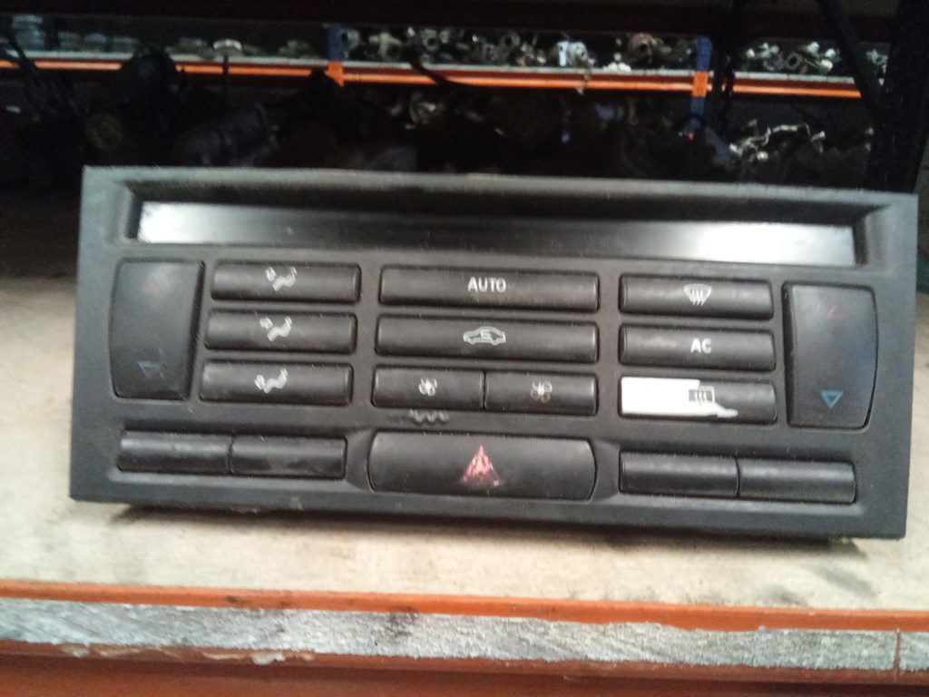 Mando climatizador saab 9-3 '04