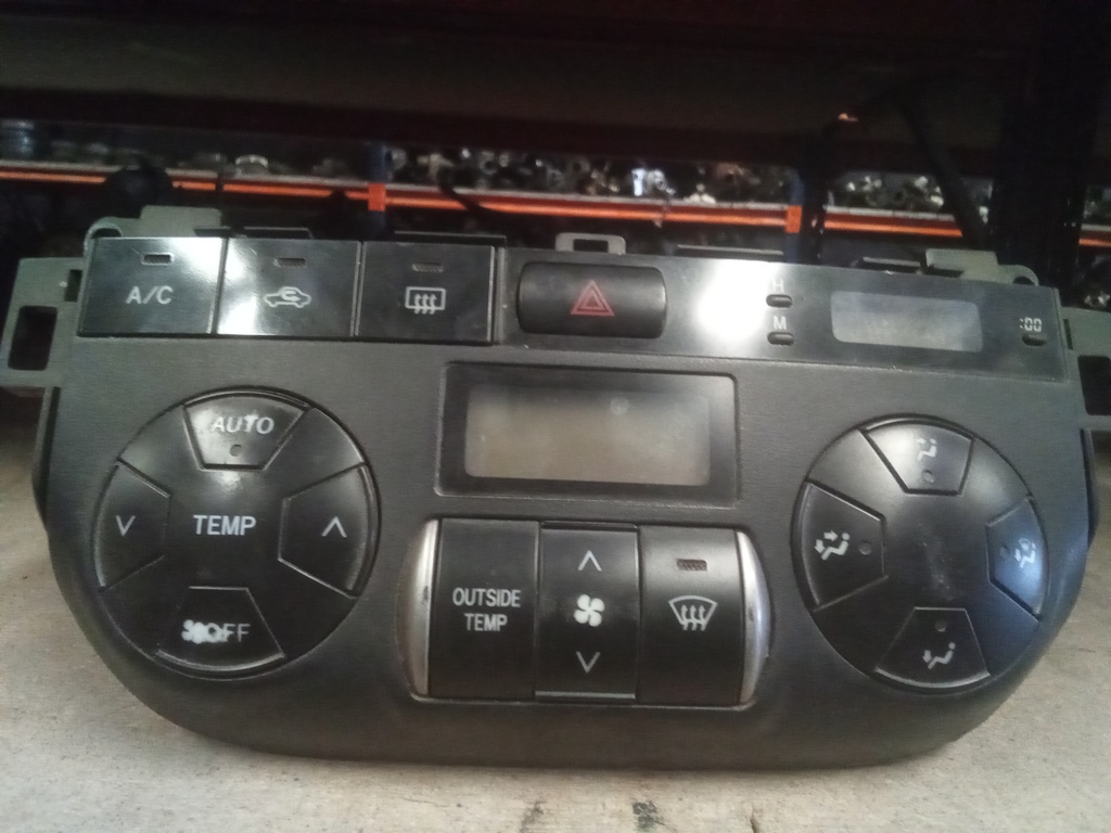 Mando climatizador Toyota rav4 '05
