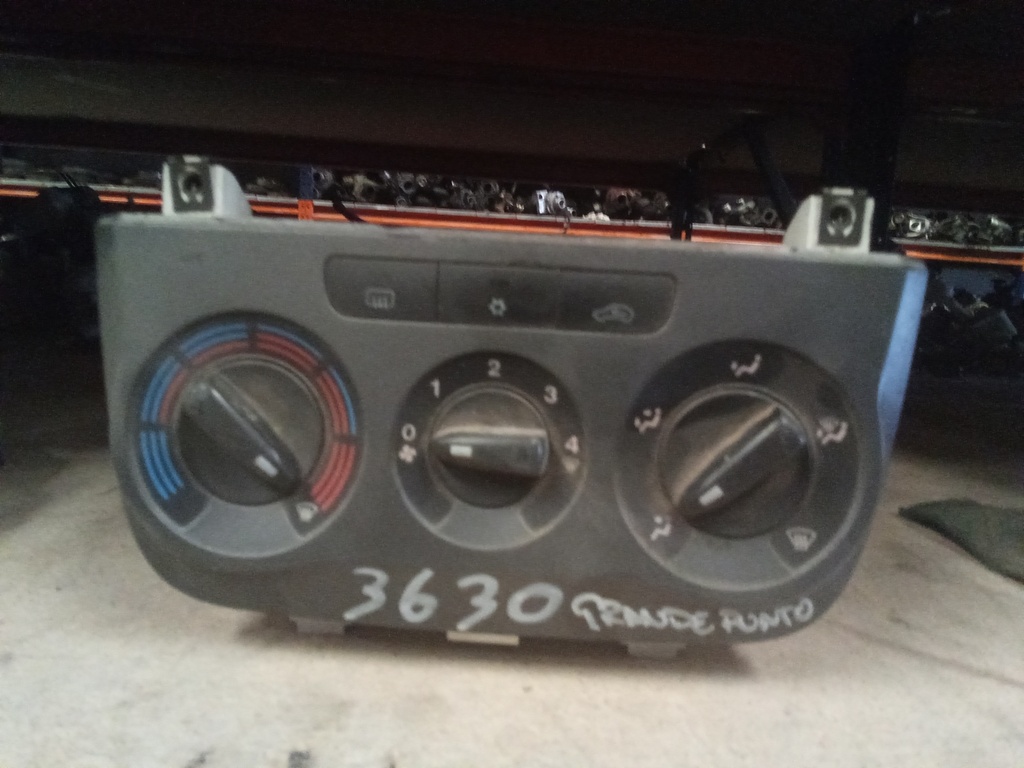 Mando aire acondicionado Fiat grande punto '06