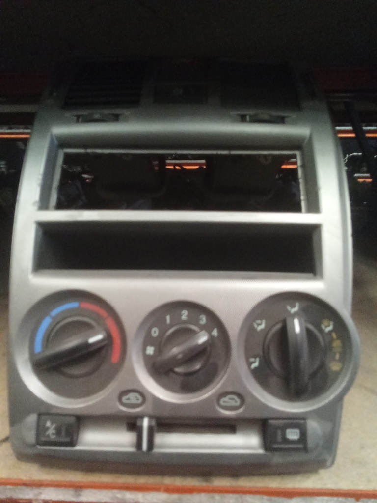 Mando aire acondicionado Hyundai getz '03