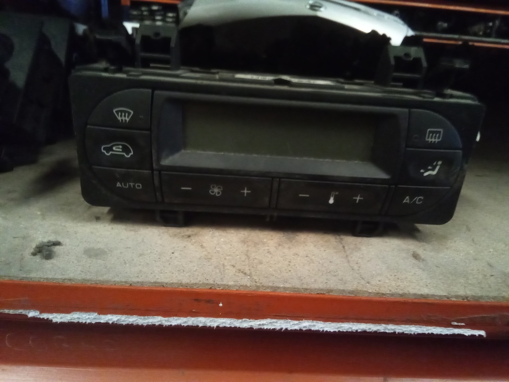 Mando climatizador citroen c3 '06