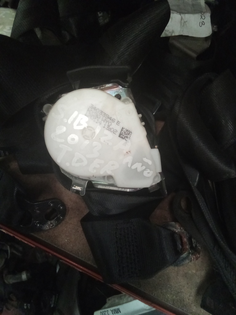 Cinturon trasero derecho seat ibiza '10