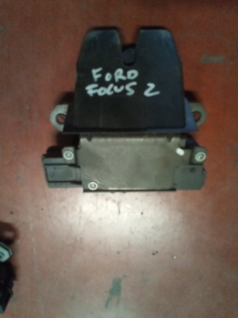 Cerradura maletero Ford focus '05