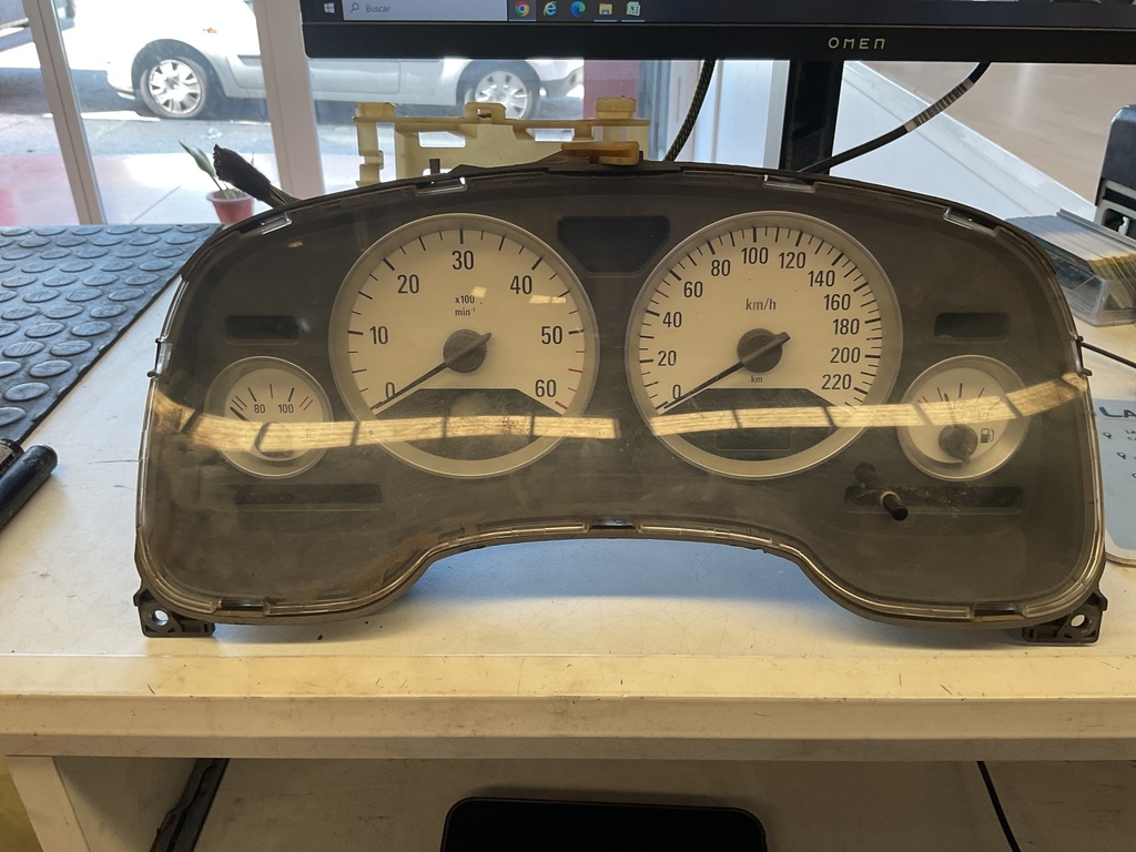 Cuadro instrumentos opel astra g ‘01