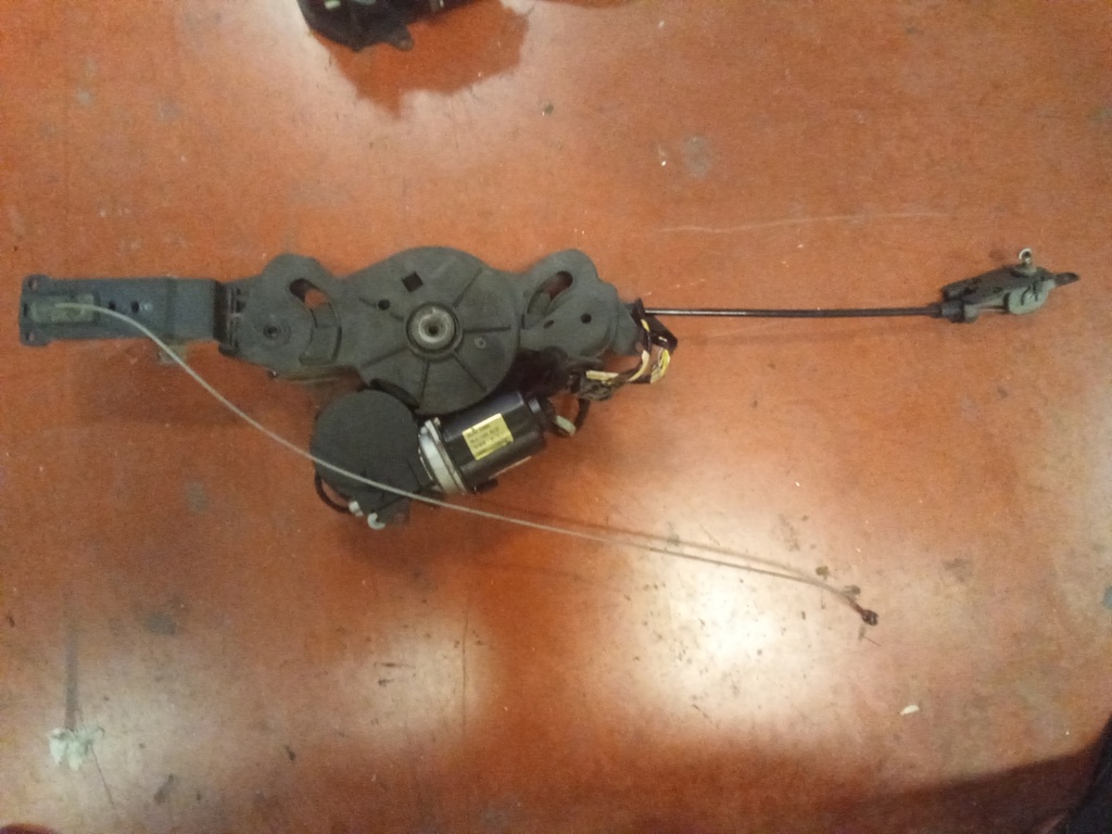 Motor cierre centralizado trasero izquierdo Fiat ulysse '07