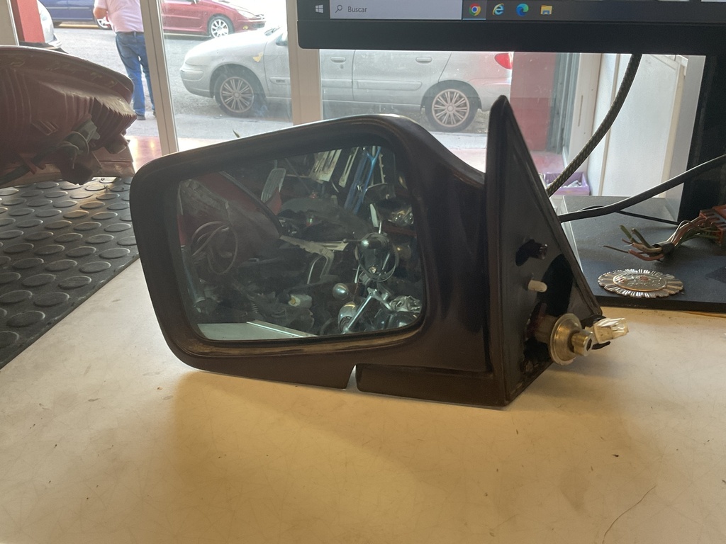 Retrovisor izquierdo bmw E34 ‘98