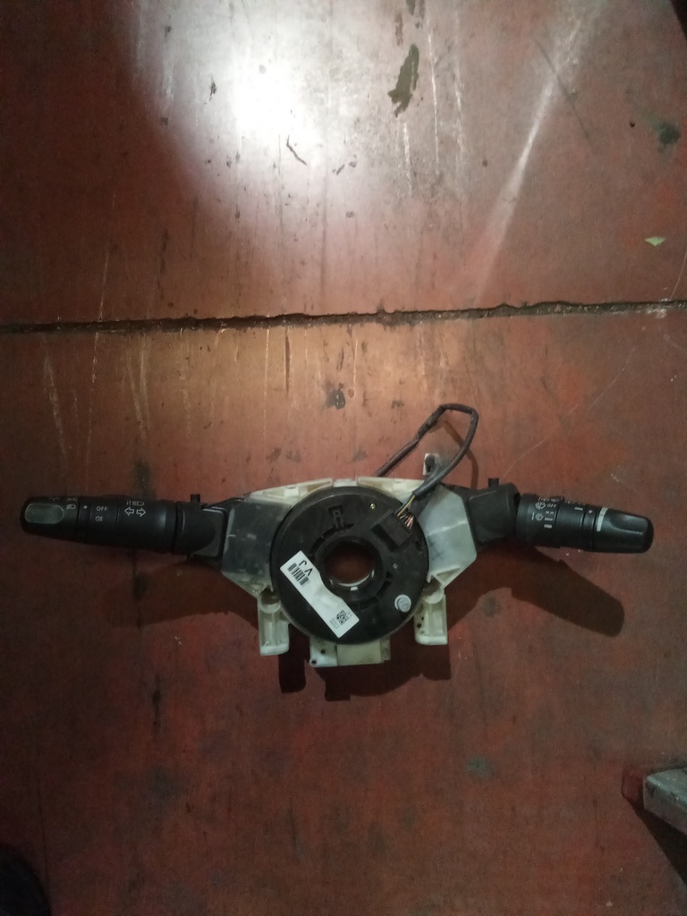 Mando multifuncion nissan primera 04