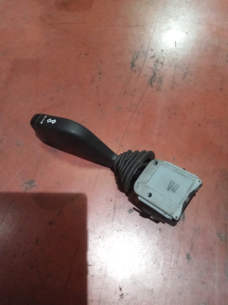 Mando de intermitentes opel astra g '02