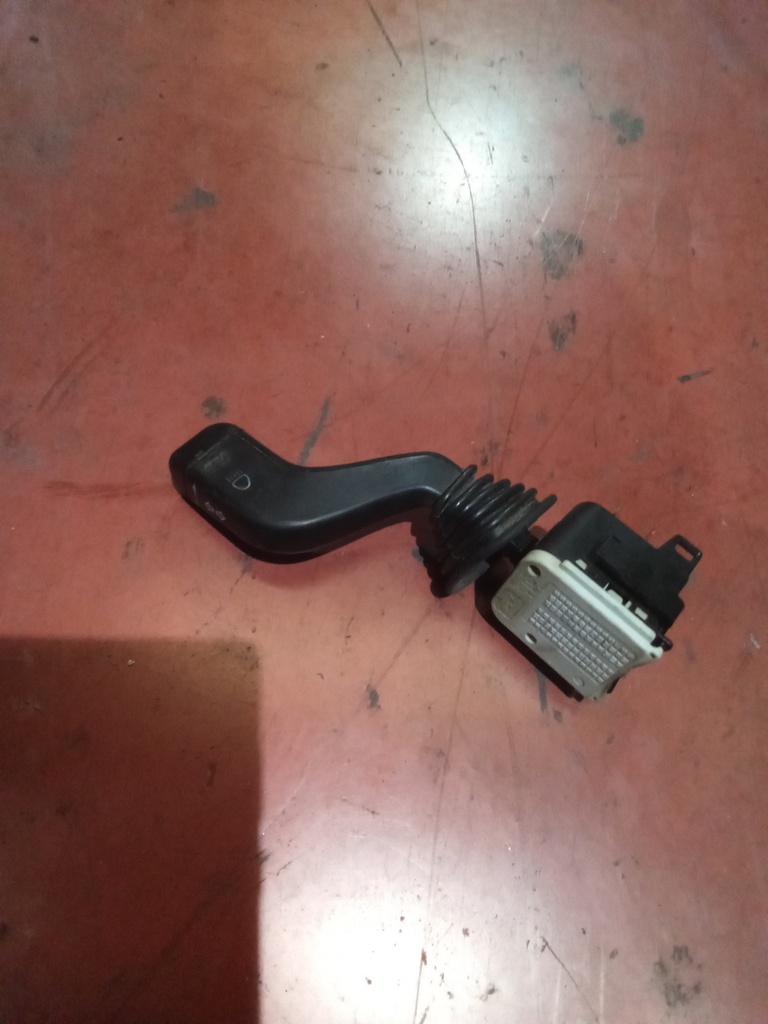 Mando de intermitentes opel Corsa b '95