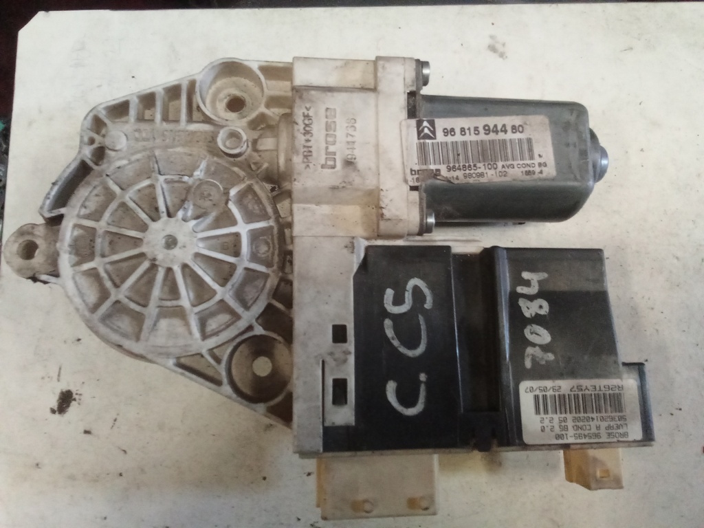 Motor elevalunas delantero izquierdo citroen c5 '06