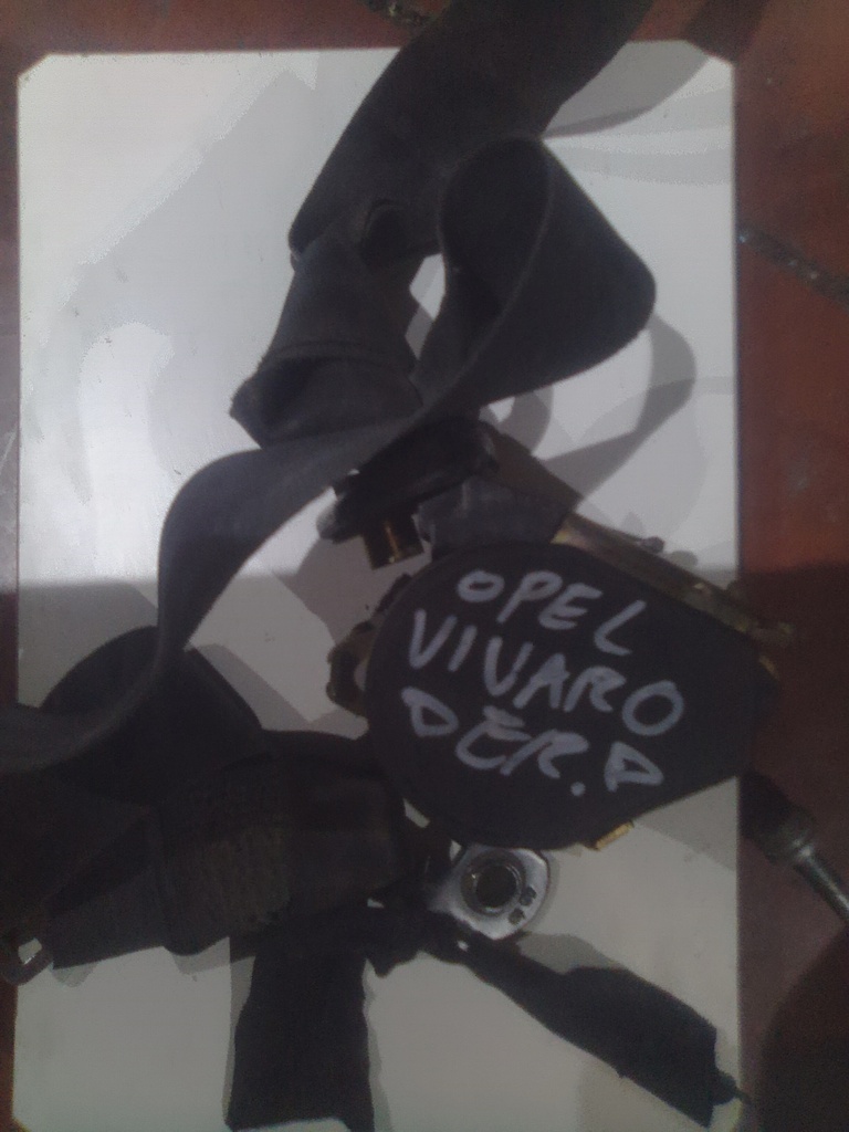 Cinturon delantero derecho opel vivaro '06