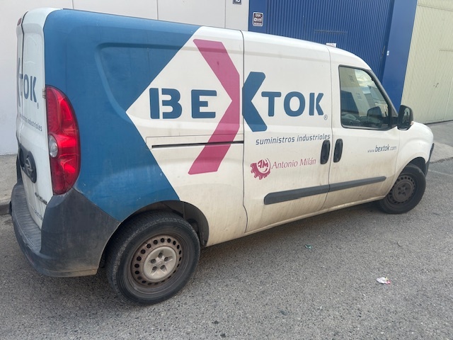 0326 OPEL COMBO 1.3 CDTI 2015