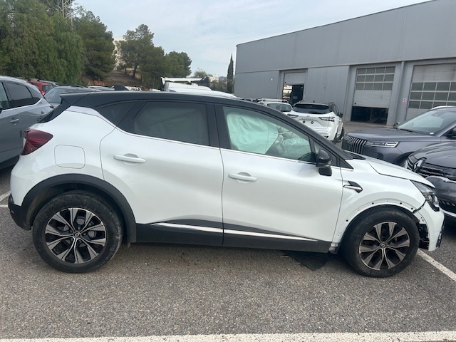 0371 RENAULT CAPTUR 1.3 GASOLINA 2023