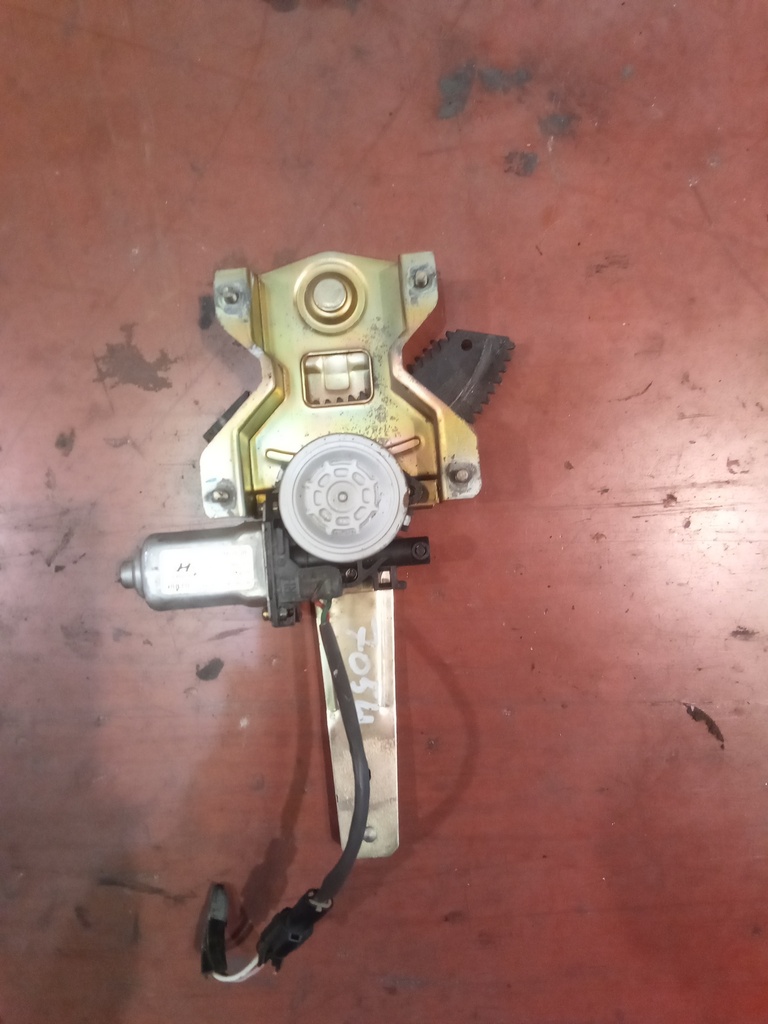 Elevalunas trasero izquierdo Hyundai atos '05