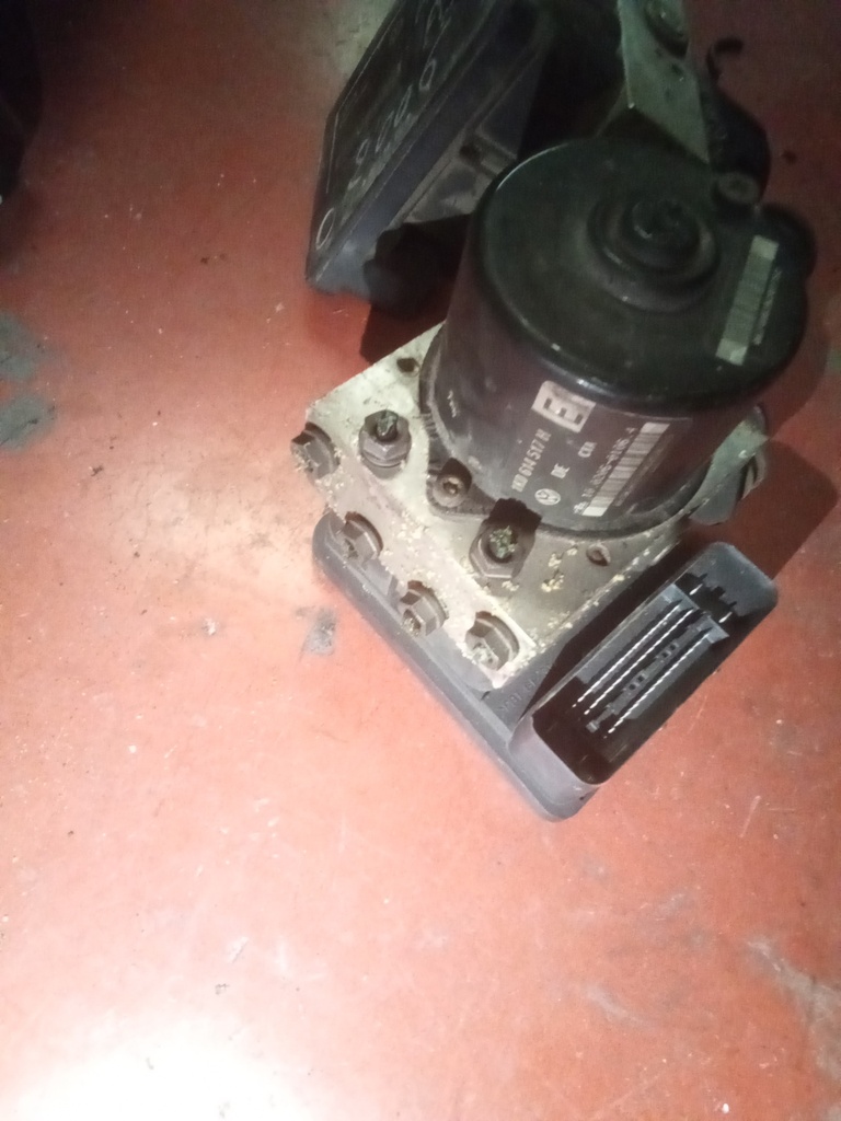 Módulo ABS audi a3 '04