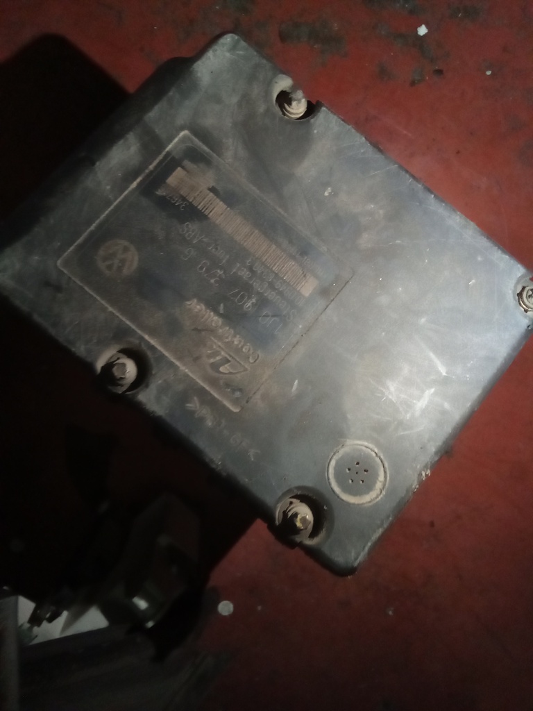 Módulo ABS seat Toledo '02