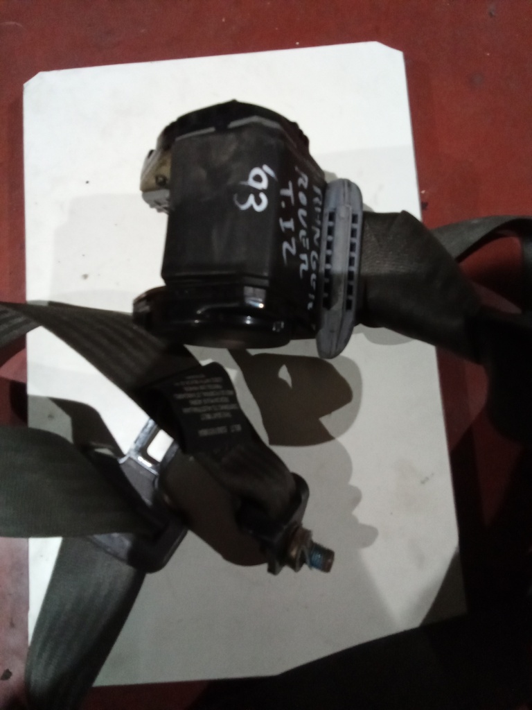 Cinturon trasero izquierdo Land Rover range rover '93