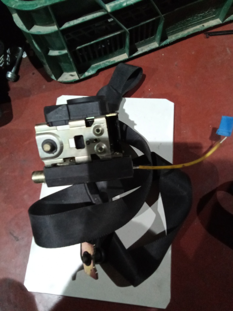 Cinturon trasero derecho rover 75 '00