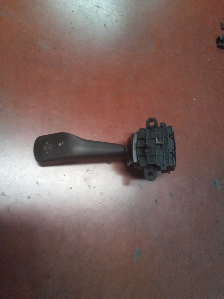 Mando de intermitentes BMW Serie 3 E46 '03