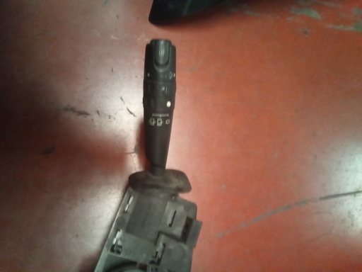 [96132773ZL] Mando de limpìaparabrisas citroen xsara '00