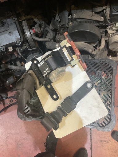 Cinturón seg. tras.cent honda frv '06