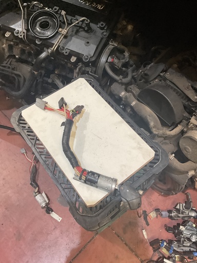 Conmutador de arranque citroen xsantia ‘95