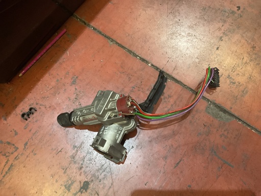 [Sin referencia] Conmutador de arranque BMW serie 3 e21 '00