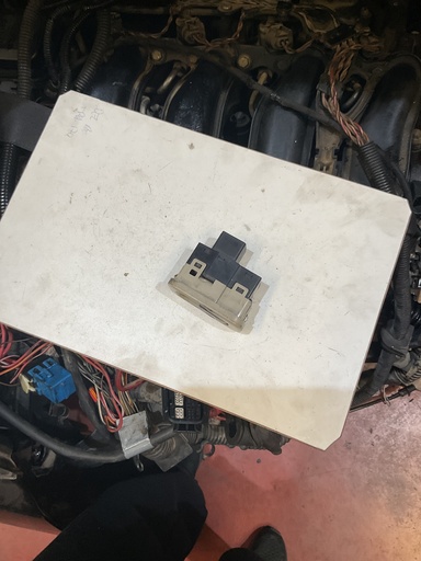 [9476697] Botonera eleva lunas tras.derecha volvo s80 '02