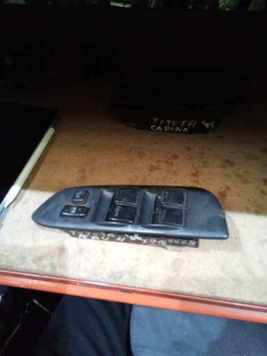 [Sin referencia] Botonera eleva lunas toyota rav-4 '06