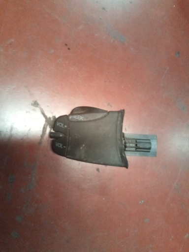 [98AB14K147AC] Mando multifuncion ford focus '04