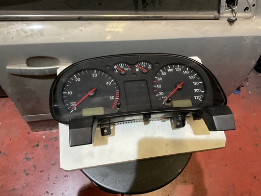 [1J0919861B] Cuadro instrumentos volkswagen golf iv ‘98