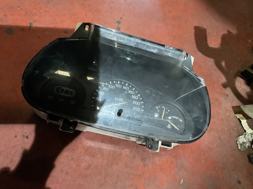 [Sin referencia] Cuadro instrumentos ford courier ‘98