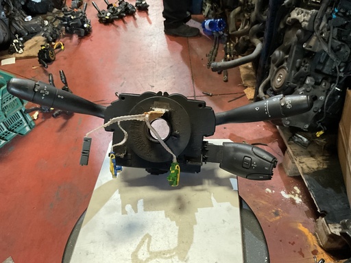 [96446868ZL] Mando multifuncion peugeot 206 ‘05