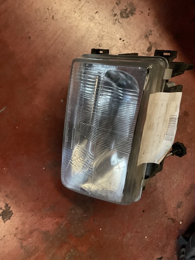 [Sin referencia] Faro derecho opel Corsa a