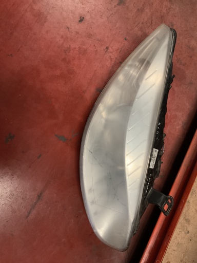 Faro renault fluence 2010