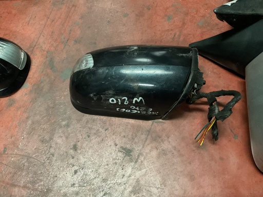 [Sin referencia] Retrovisor derecho mercedes clase e w210 ‘00