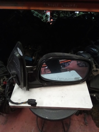 [012180] Retrovisor derecho ssangyong rexton '05