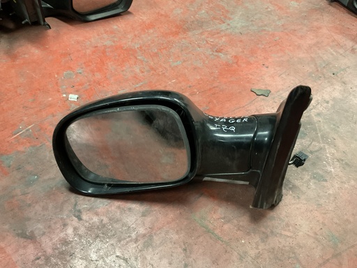 [Sin referencia] Retrovisor izquierdo chrysler voyager ‘03