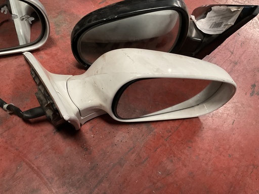 [010563] Retrovisor derecho honda accord ‘00