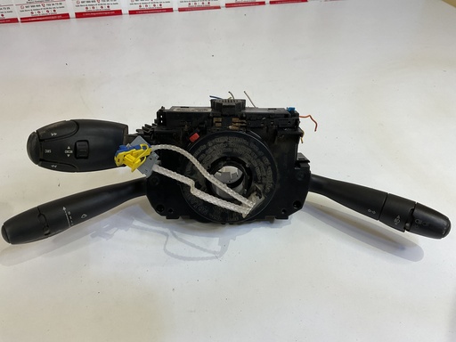 [96626575XT] Mando multifuncion peugeot expert año 2007