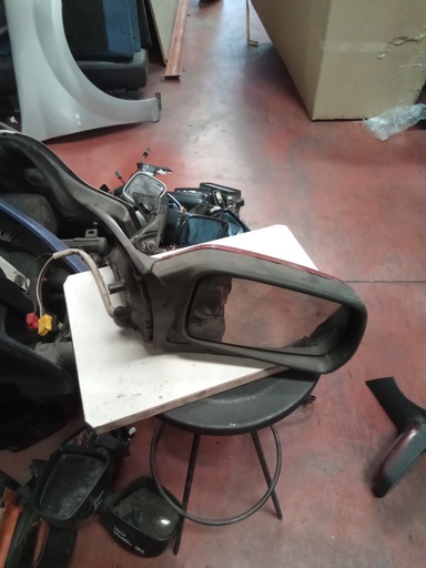 [01844] Retrovisor derecho citroen xsantia '94