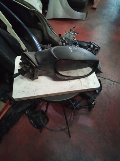 [021030] Retrovisor derecho manual citroen c3 '03