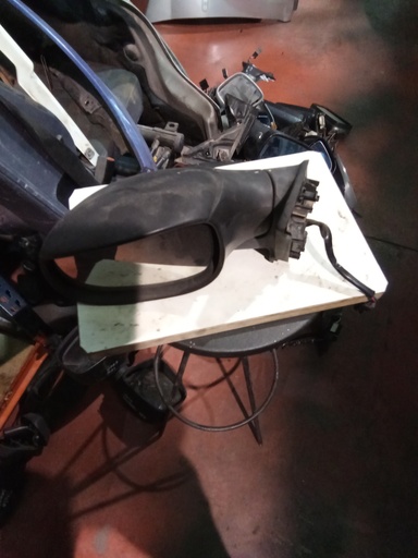 [024442] Retrovisor izquierdo citroen c3 '03