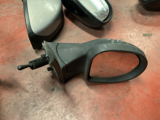 [0208316] Retrovisor derecho manual renault clio ii fase ii ‘99