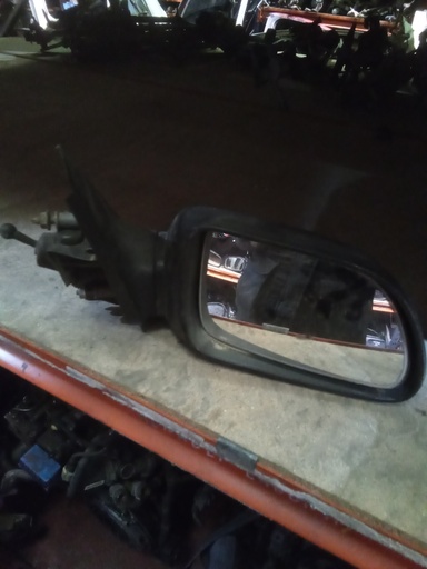 Retrovisor derecho manual renault 19 '90