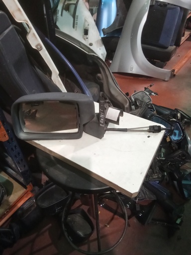 Retrovisor izquierdo manual renault expres '96