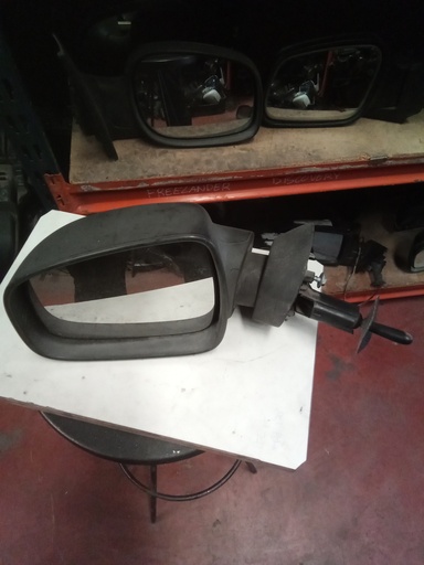 [024363] Retrovisor izquierdo manual dacia sandero '10