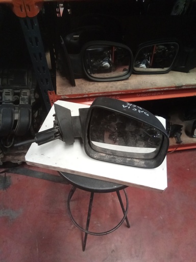 [024363] Retrovisor derecho manual dacia sandero '10
